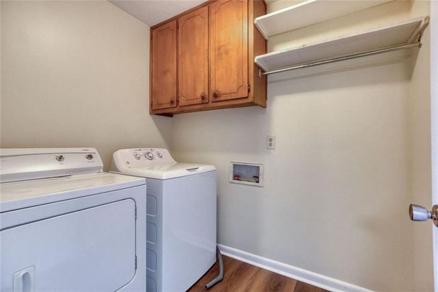 1660 Maple Court SE, Conyers, GA 30013