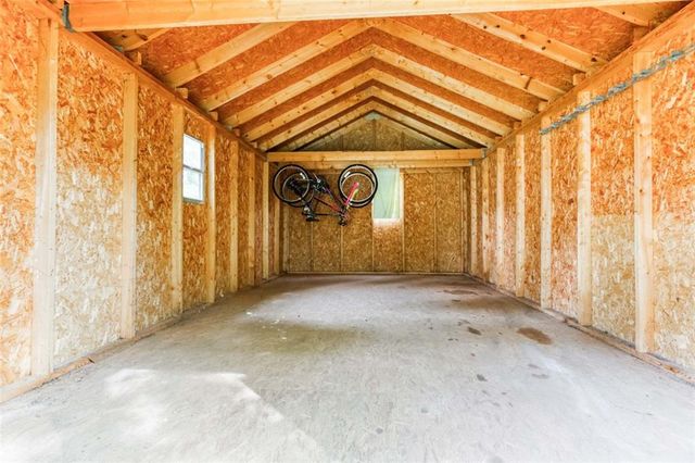 1660 Maple Court SE, Conyers, GA 30013