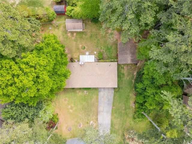 1660 Maple Court SE, Conyers, GA 30013