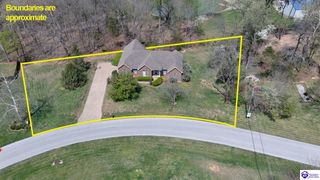 70 Deer Run Way, Elizabethtown, KY 42701