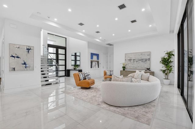 2232 Delray Ridge Lane, Delray Beach, FL 33444