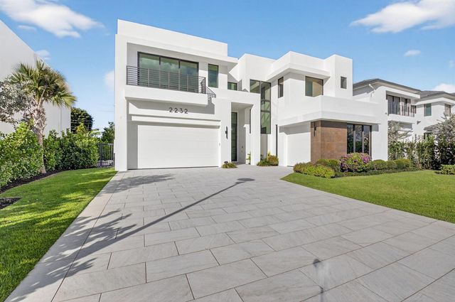 2232 Delray Ridge Lane, Delray Beach, FL 33444