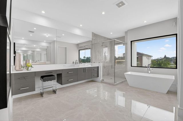 2232 Delray Ridge Lane, Delray Beach, FL 33444