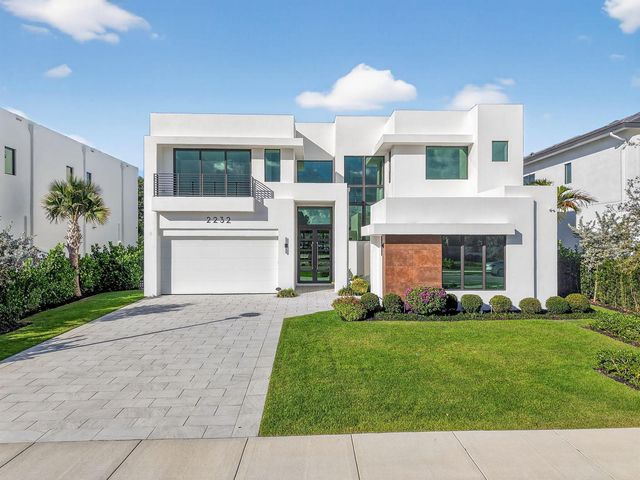 2232 Delray Ridge Lane, Delray Beach, FL 33444