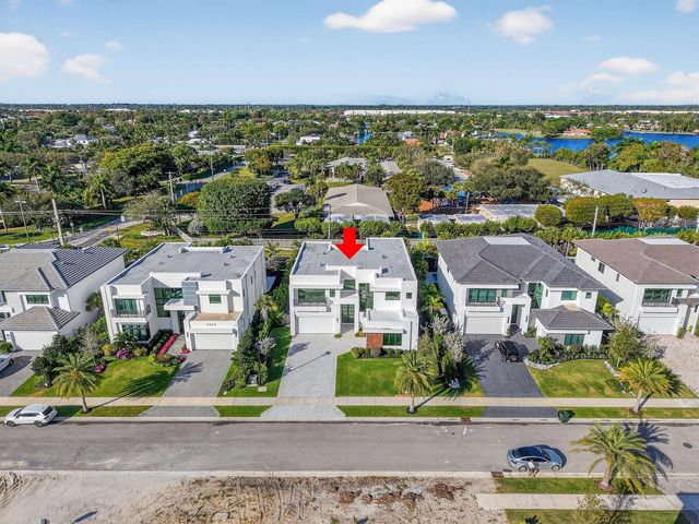 2232 Delray Ridge Lane, Delray Beach, FL 33444
