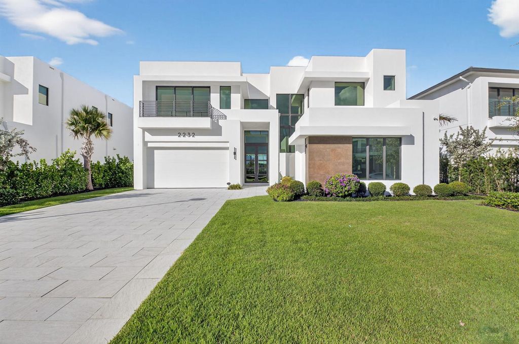 2232 Delray Ridge Lane, Delray Beach, FL 33444