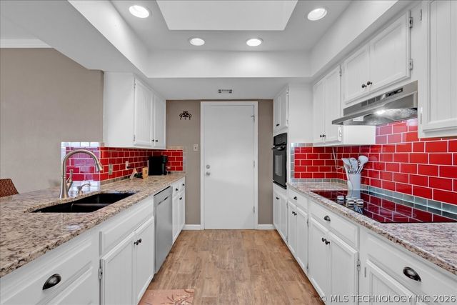 2652 W Galveston Street, Broken Arrow, OK 74012