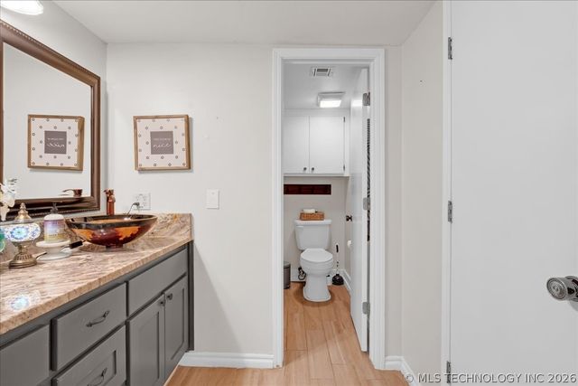 2652 W Galveston Street, Broken Arrow, OK 74012