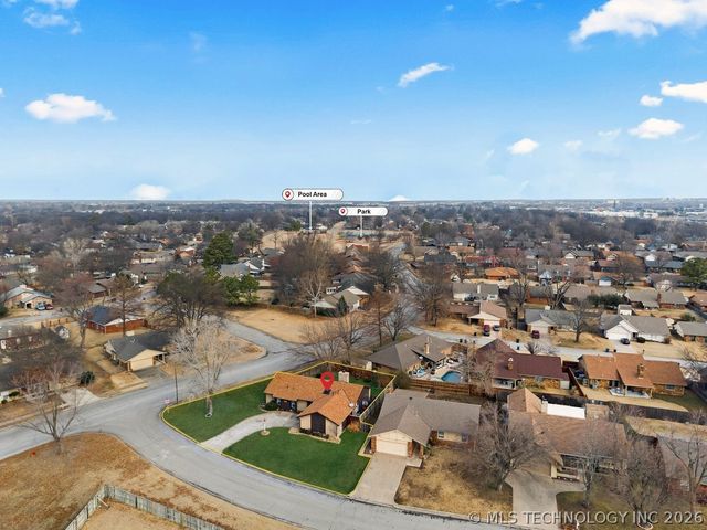 2652 W Galveston Street, Broken Arrow, OK 74012