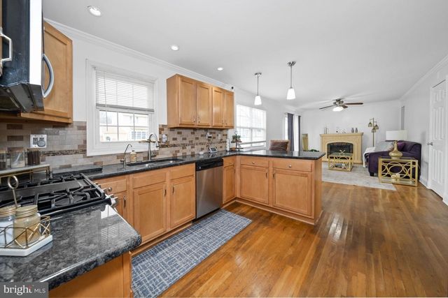 18 GEORGE READ RD, New Castle, DE 19720