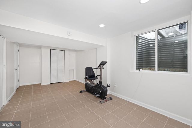 18 GEORGE READ RD, New Castle, DE 19720