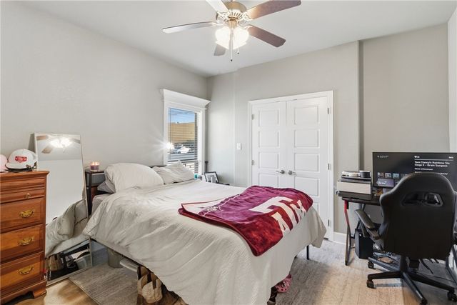 1701 Park Place, College Station, TX 77840