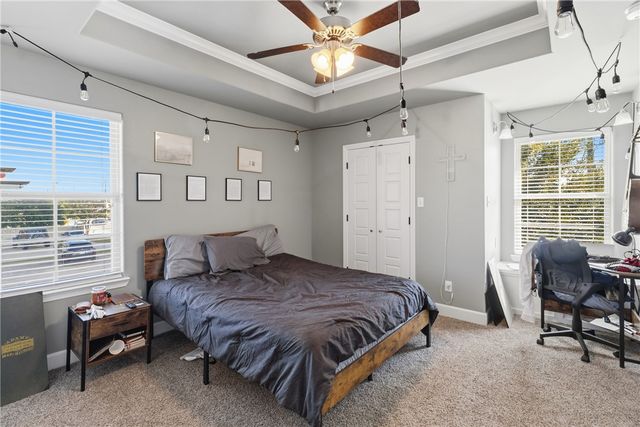 1701 Park Place, College Station, TX 77840