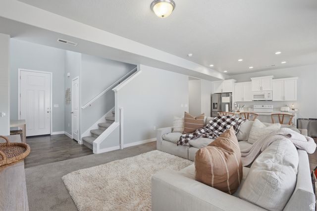 11882 S BLACK HILLS LN, Herriman, UT 84096