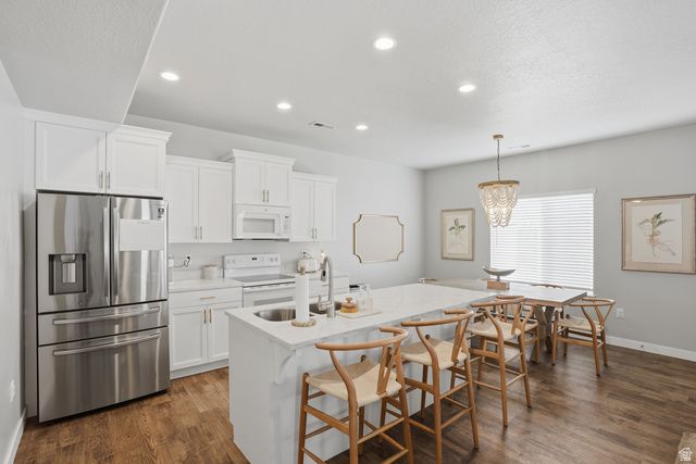 11882 S BLACK HILLS LN, Herriman, UT 84096