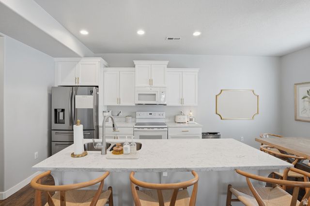 11882 S BLACK HILLS LN, Herriman, UT 84096