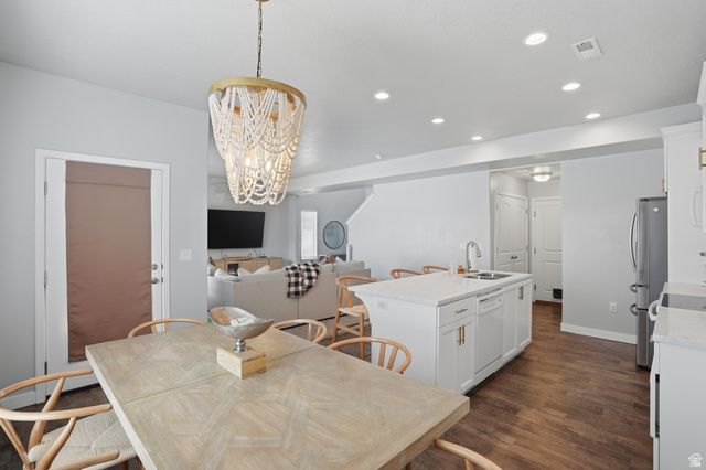 11882 S BLACK HILLS LN, Herriman, UT 84096