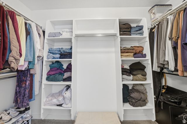 11882 S BLACK HILLS LN, Herriman, UT 84096