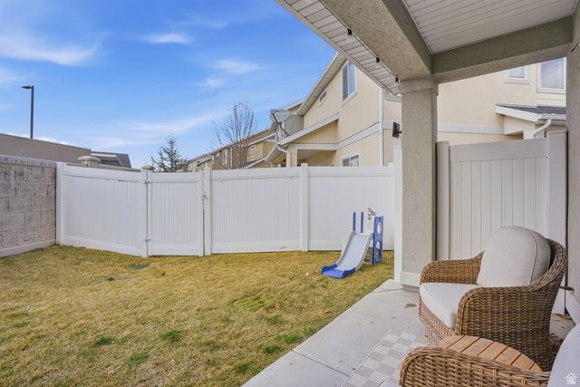 11882 S BLACK HILLS LN, Herriman, UT 84096