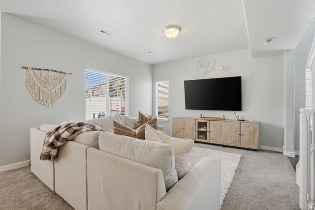 11882 S BLACK HILLS LN, Herriman, UT 84096