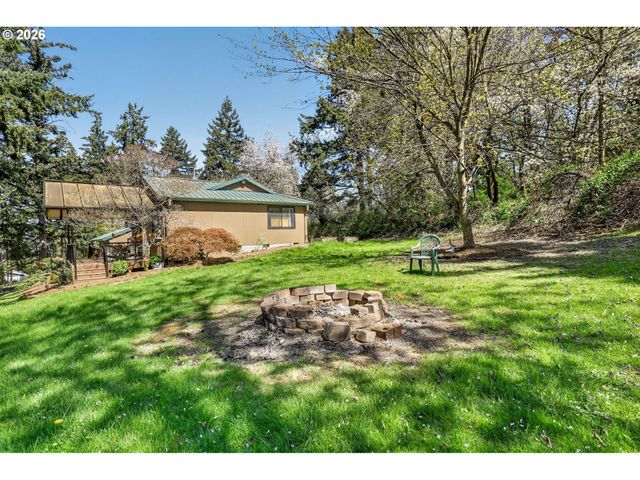 21155 Se FOSTER Rd, Damascus, OR 97089