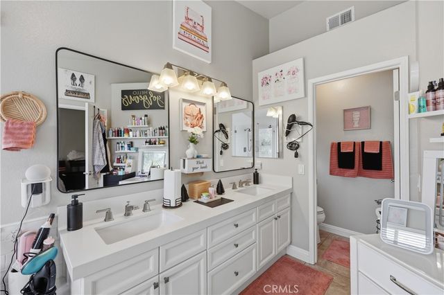 28304 Linda Vista Street, Canyon Country, CA 91387