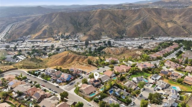 28304 Linda Vista Street, Canyon Country, CA 91387