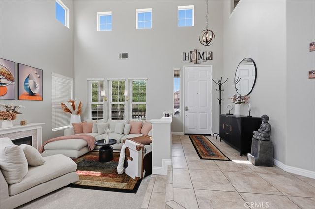28304 Linda Vista Street, Canyon Country, CA 91387