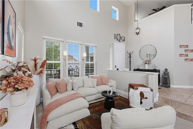 28304 Linda Vista Street, Canyon Country, CA 91387