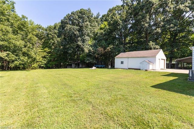 1106 Mack Road, Asheboro, NC 27205