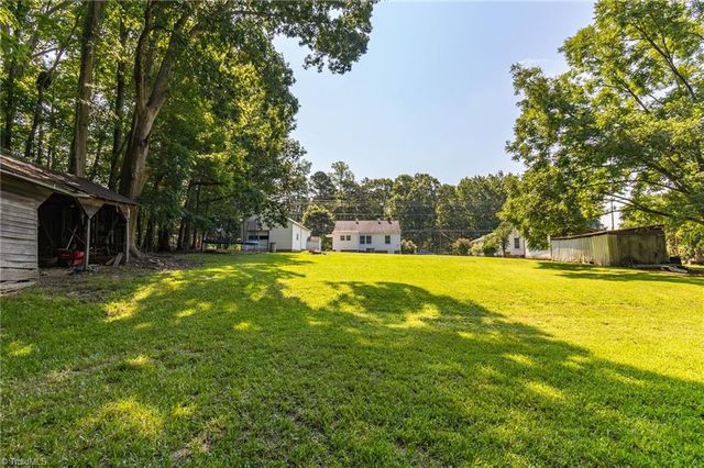 1106 Mack Road, Asheboro, NC 27205