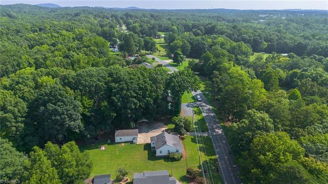 1106 Mack Road, Asheboro, NC 27205