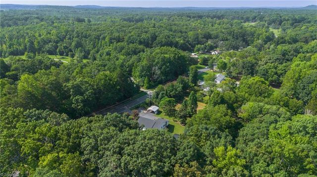 1106 Mack Road, Asheboro, NC 27205