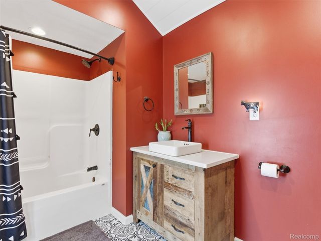 3942 Birch Run Road, Millington Township, MI 48746