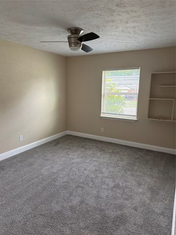 7213 Chatham Road, North Richland Hills, TX 76182