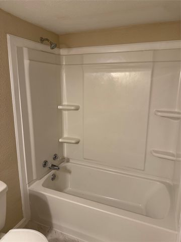 7213 Chatham Road, North Richland Hills, TX 76182