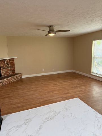 7213 Chatham Road, North Richland Hills, TX 76182