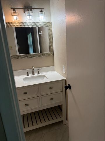 7213 Chatham Road, North Richland Hills, TX 76182