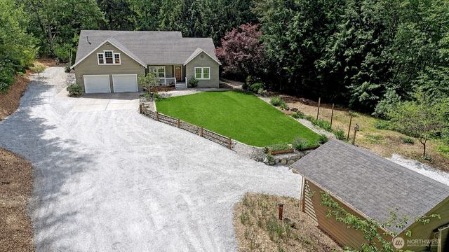 308 RIDGELAWN Place, Camano Island, WA 98282