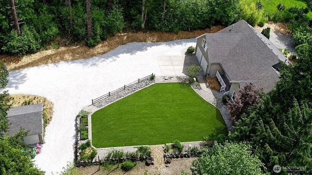 308 RIDGELAWN Place, Camano Island, WA 98282