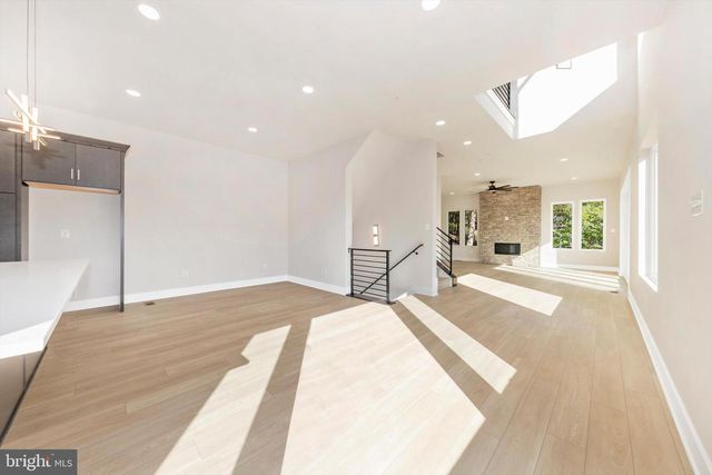 6748 ACCIPITER DR, New Market, MD 21774