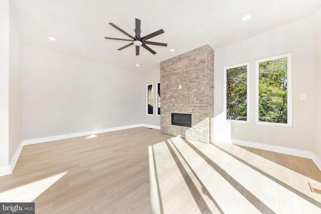 6748 ACCIPITER DR, New Market, MD 21774