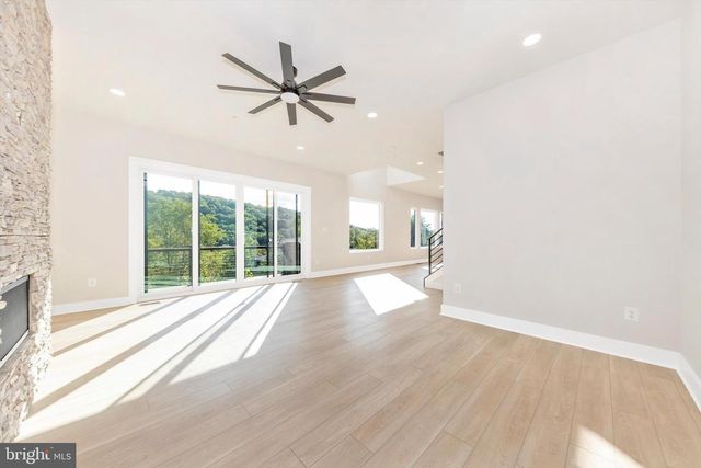 6748 ACCIPITER DR, New Market, MD 21774