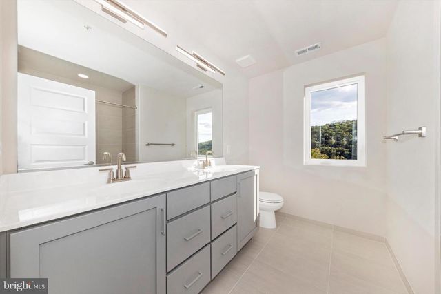 6748 ACCIPITER DR, New Market, MD 21774