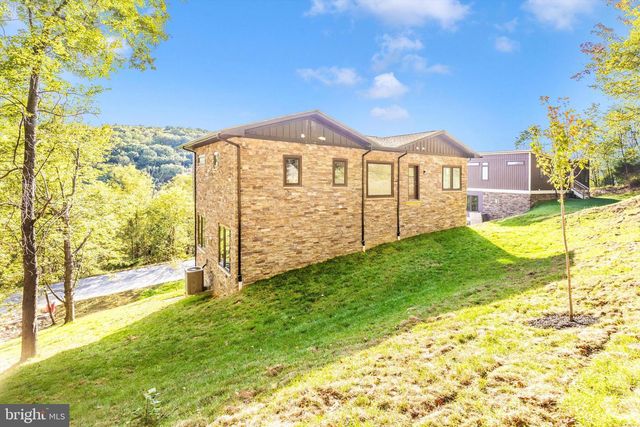 6748 ACCIPITER DR, New Market, MD 21774