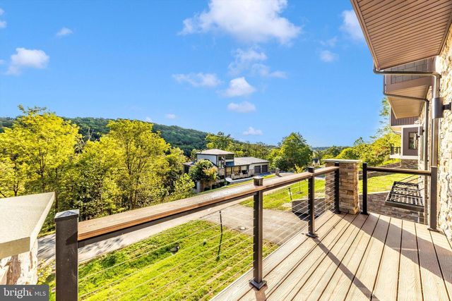 6748 ACCIPITER DR, New Market, MD 21774