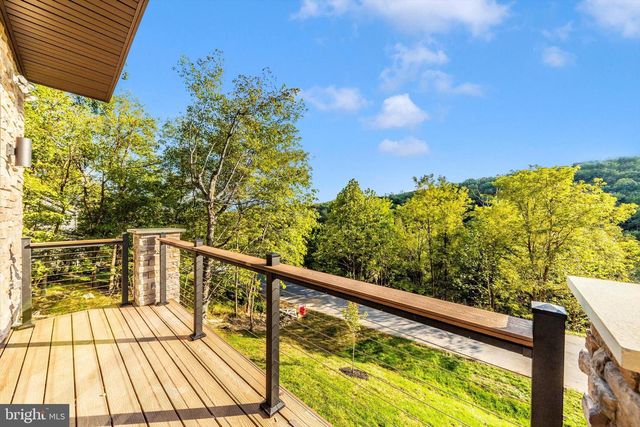 6748 ACCIPITER DR, New Market, MD 21774