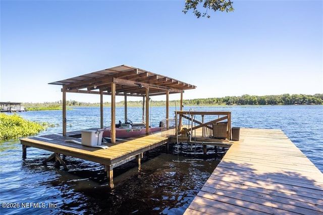 186 LITTLE ORANGE LAKE Drive, Hawthorne, FL 32640