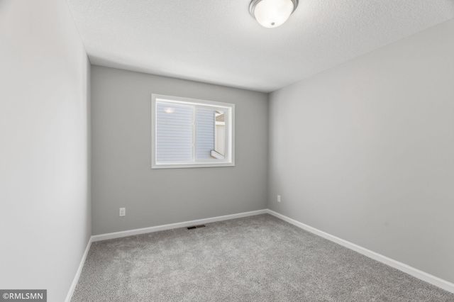 10580 Goodview Avenue S, Cottage Grove, MN 55016