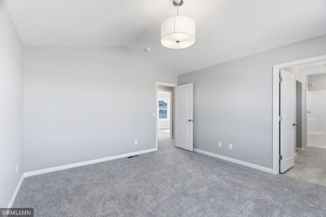 10580 Goodview Avenue S, Cottage Grove, MN 55016